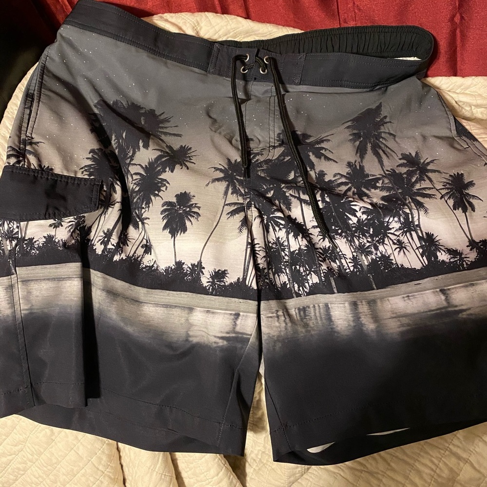 Men’s swim trunks